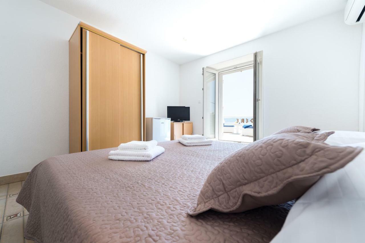 Riva Rooms Бол Екстериор снимка